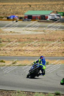 media/Apr-13-2025-TrackXperience (Sun) [[fb1ef998a6]]/Level 2 (Intermediate)/Turn 2 (Session 5)/